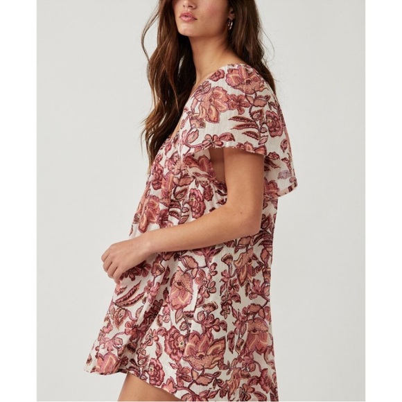 FREE PEOPLE Kauai Getaway Printed Tunic / Ivory Combo

NWT! - Picture 4 of 5